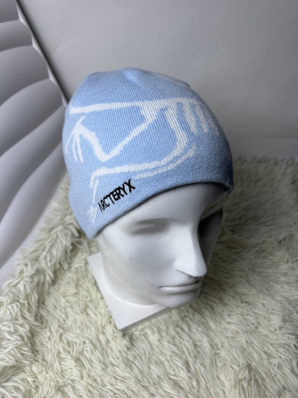 Arc’teryx Bird Graphic Beanie Hat Soft Knit Winter Cap Outdoor Lifestyle Streetw